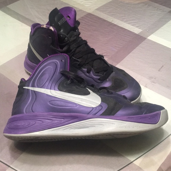 Nike Hyperfuse 2012 Basketball Sneakers 7Y/ 8.5W - Picture 2 of 8